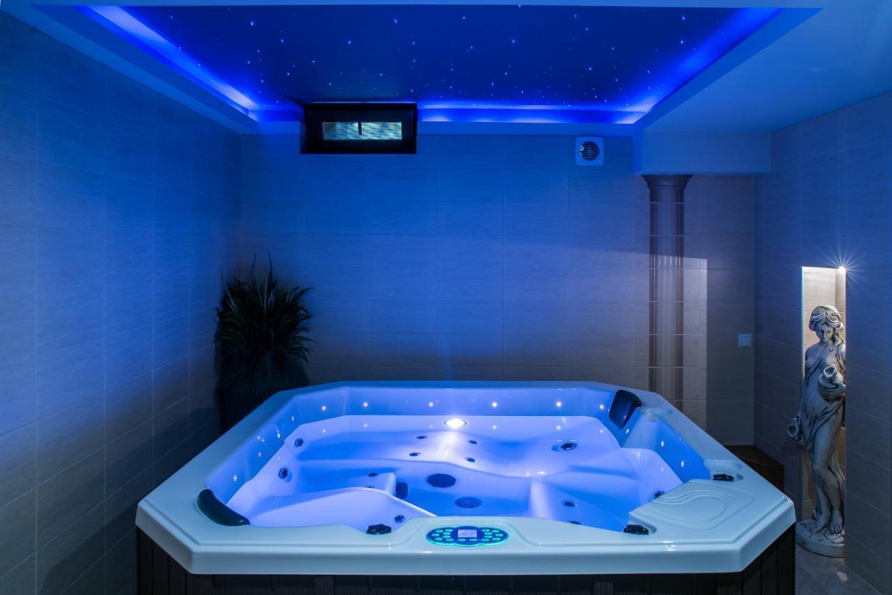 Gorgeous Villa Cluj-Napoca Eksteriør bilde